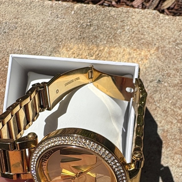 Michael Kors Women’s Parker Gold-Tone Watch MK5784 - Picture 6 of 12